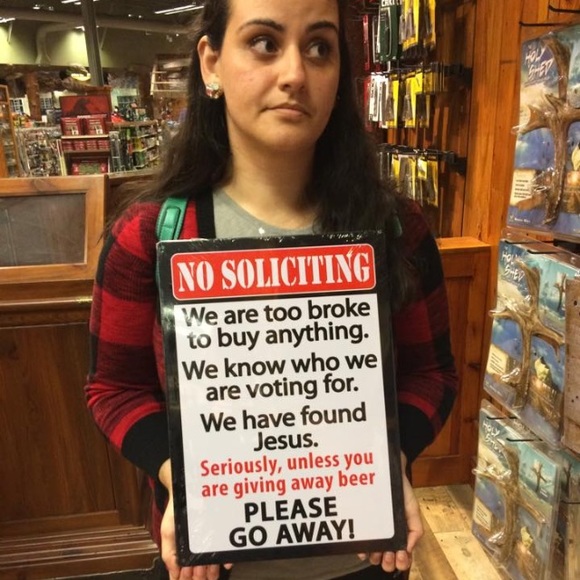 Meet Your Posher, Adriana! - Picture 3 of 4