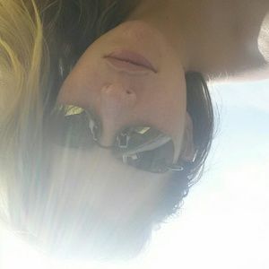 Meet your Posher, Dianna