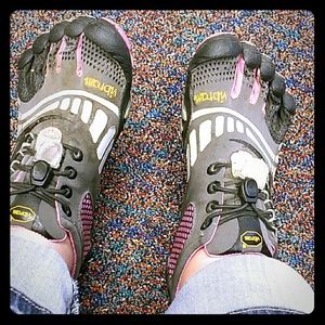 Five finger shoes