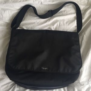 Kate Spade Messenger Style Bag