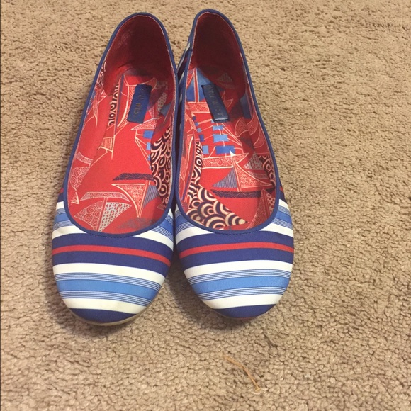 Nine West flats