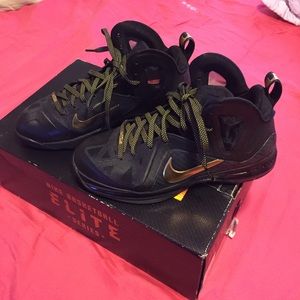 Nike basketball elite series Lebron 9 P.S. Elite