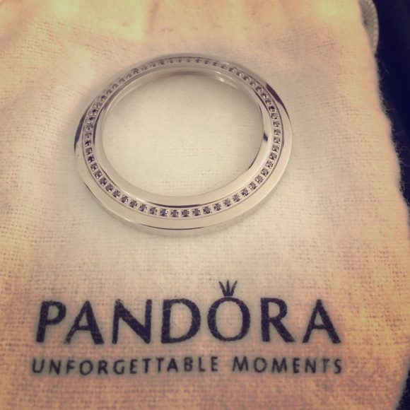 PANDORA Interchangeable Watch Bezel - Picture 1 of 3