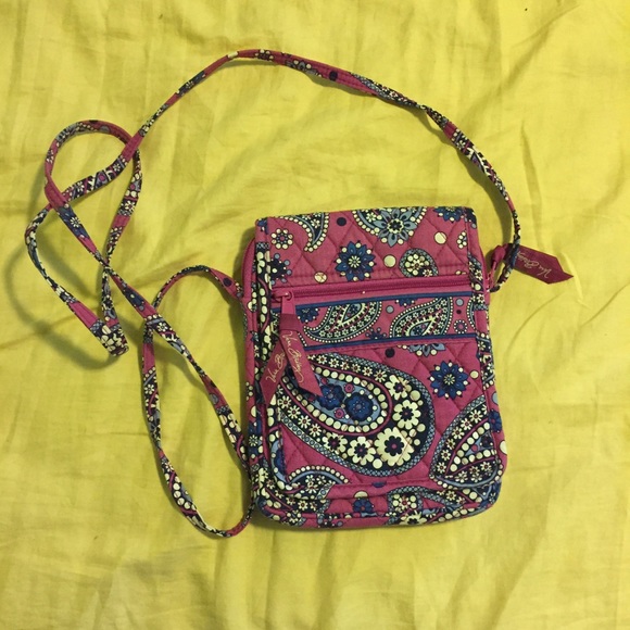 Vera Bradley Handbags - Vera Bradley bag