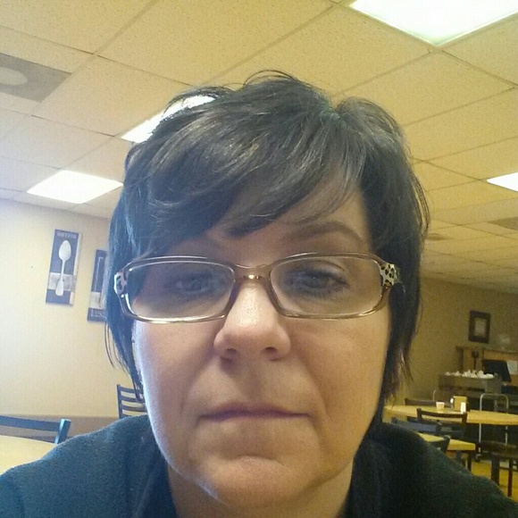 Meet your Posher, Rose