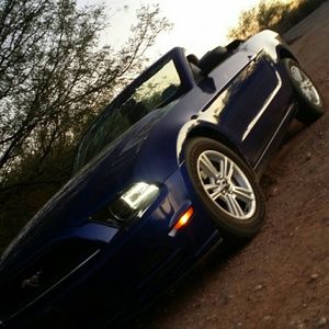 Meet your Posher, Crystal