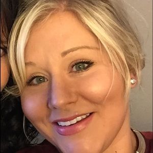 Meet your Posher, Kara