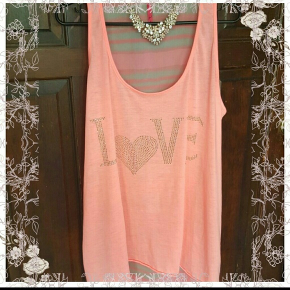 LOVE Hi-Low Top NWOT