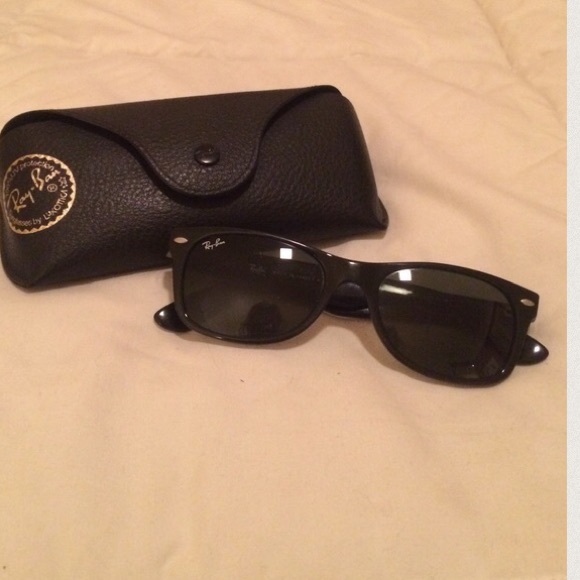 New Wayfarer Ray-Bans