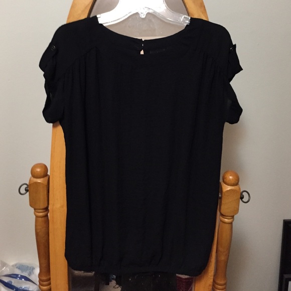Black Ana top