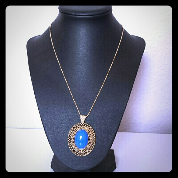 Costume jewlery