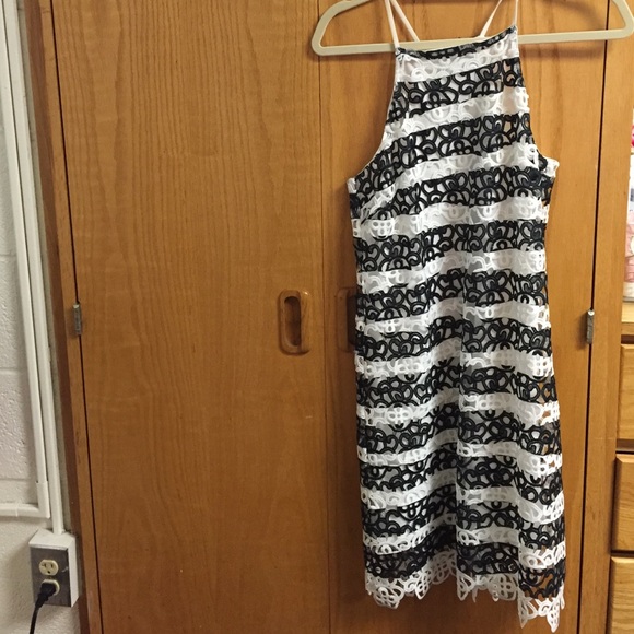 NWT never work Franchesca's shift dress