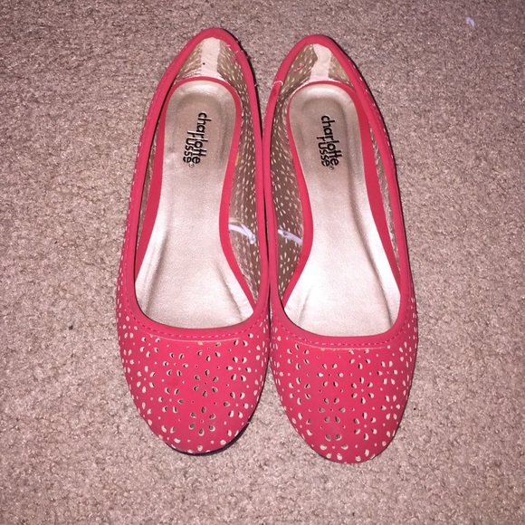 Red flats size 6