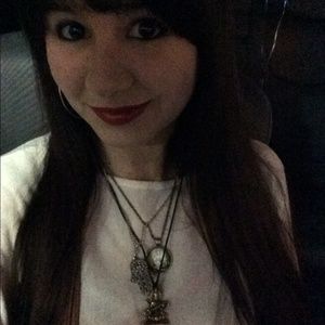 Meet your Posher, Melissa