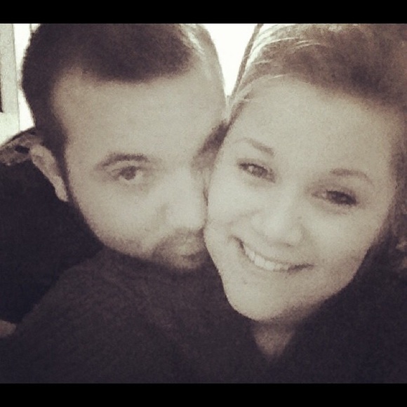 Meet your Posher, Angelle - Picture 1 of 1