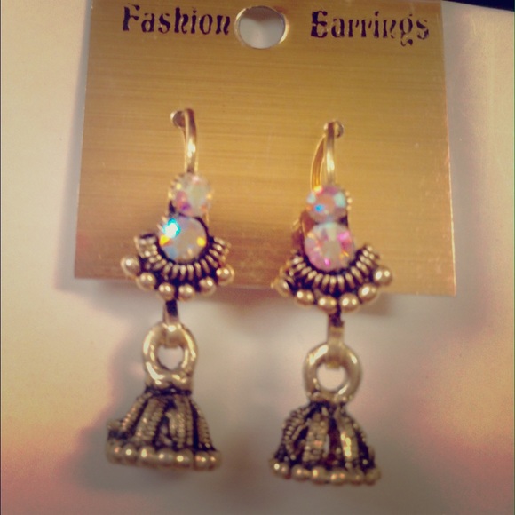 Fashion earrings