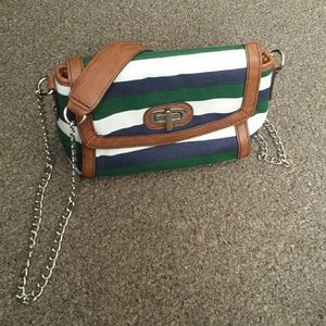 Cute stripped purse, perfect condition