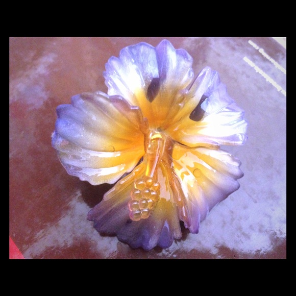 Flower hair accessories