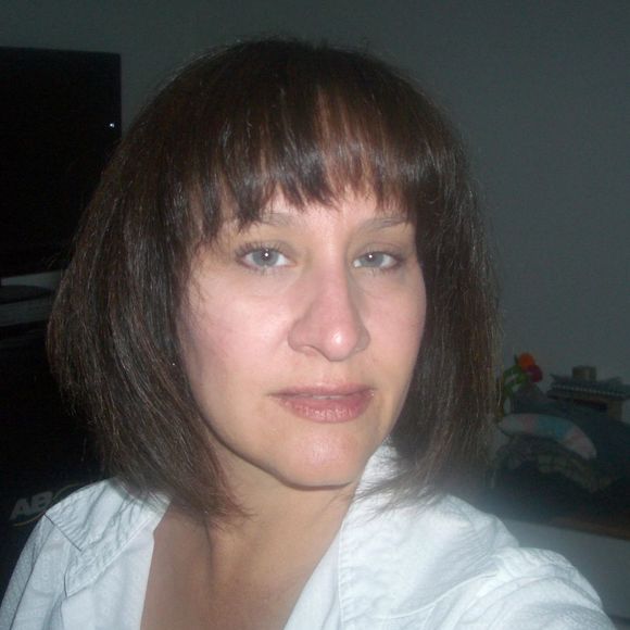 Meet your Posher, Dolly