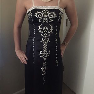Black prom dress