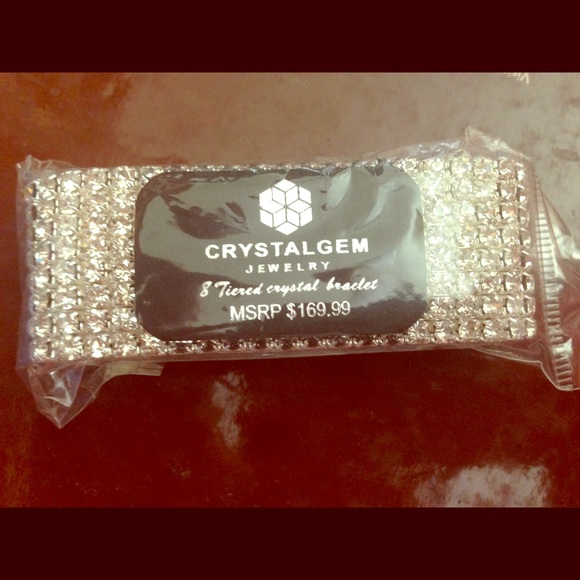 Crystal gem jewelry