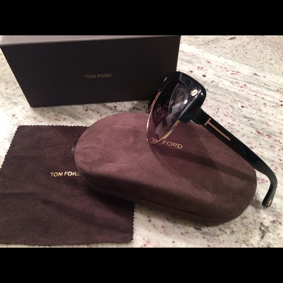 ✨Tom Ford Sunglasses!✨ main image 4