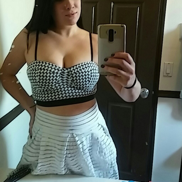 Navy blue and white crop top