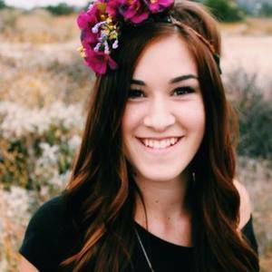 Meet your Posher, Olivia