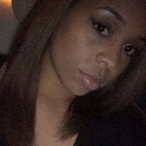 Meet your Posher, Johnae