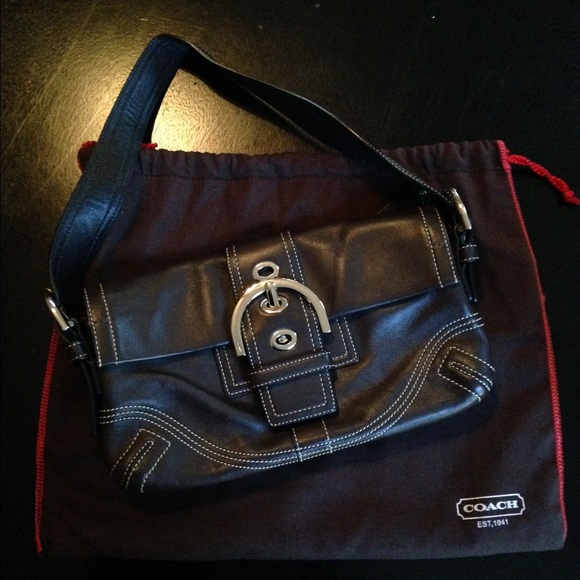 Authentic Coach bag. Brown leather.