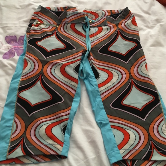 Short - Picture 1 of 2