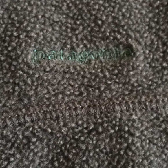 •SOLD• Men's Patagonia pullover - Picture 3 of 3
