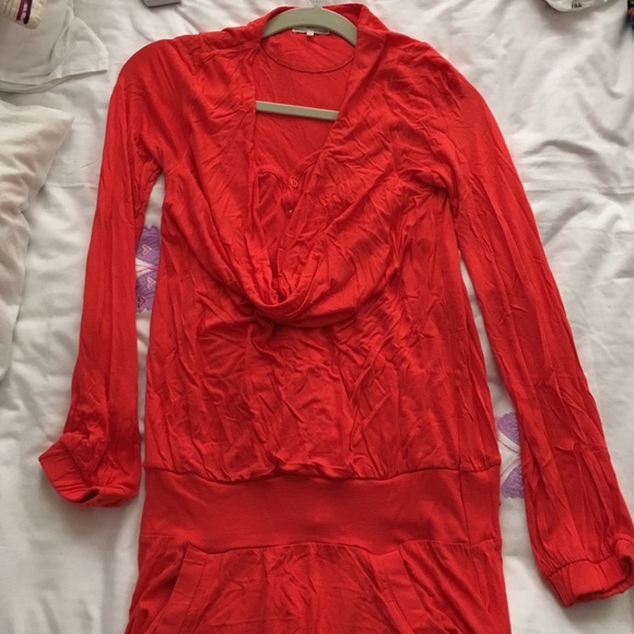 Dress - Picture 1 of 3