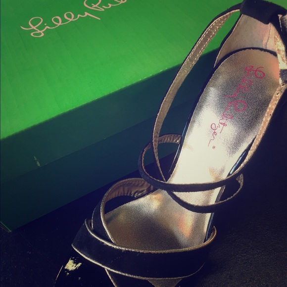 Lilly Pulitzer Heels!! 👑💁🏽