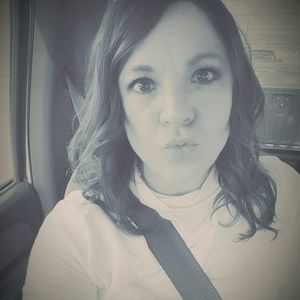 Meet your Posher, Kenna