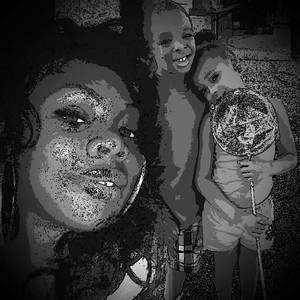 Meet your Posher, Carrie