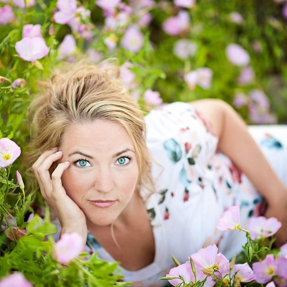 Meet your Posher, Laura