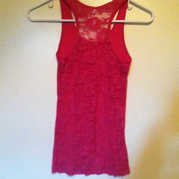 Tank Tops 2 Set Bundle - Picture 2 of 4