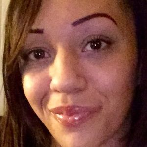 Meet your Posher, Kisha