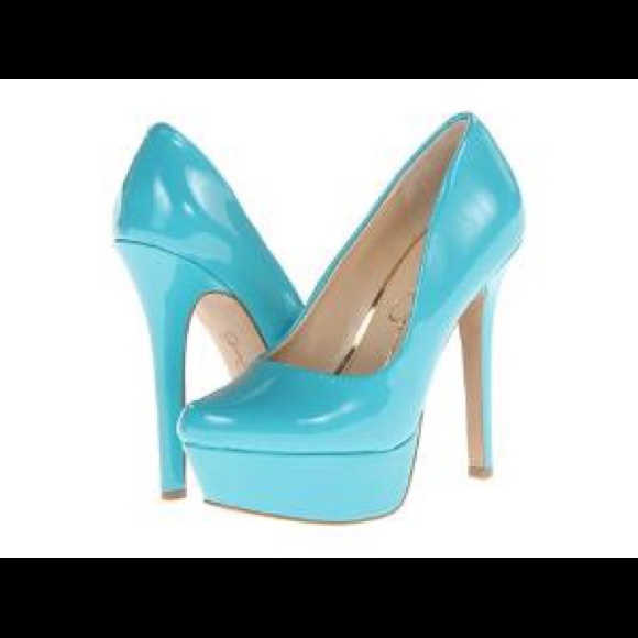 🎀 Jessica Simpson Aqua Patent 🎏