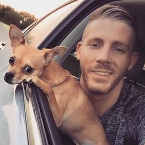 Meet your Posher, Cameron