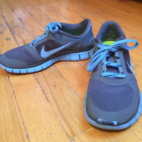 Nike Free Runs