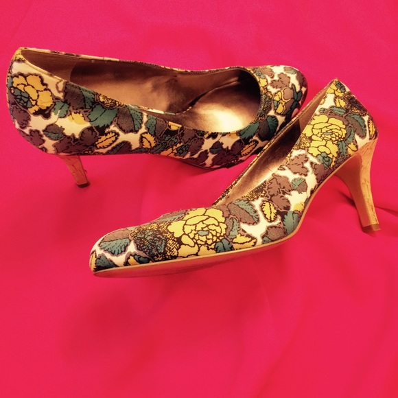 Floral Nine West Heels