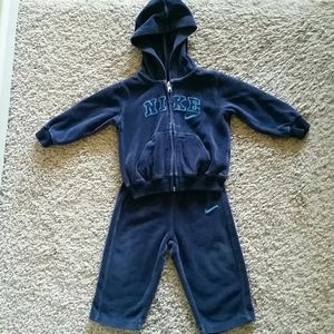 NIKE toddler 2 piece jogger