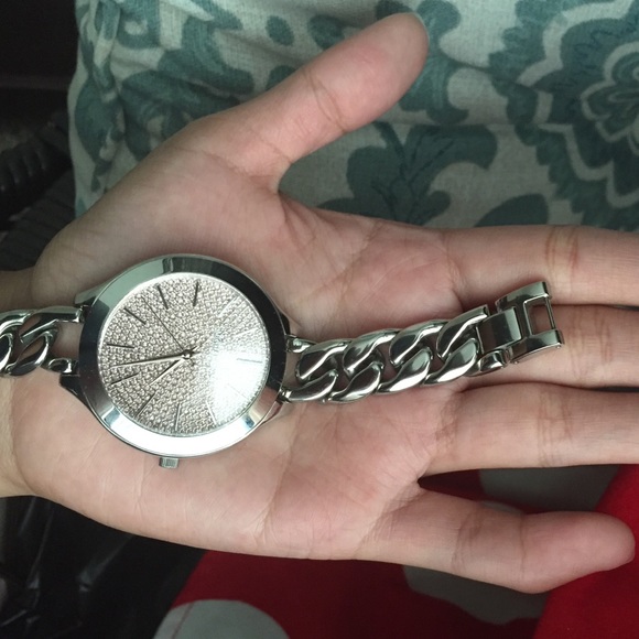 Michael Kors 3357 chain link w/crystal face watch