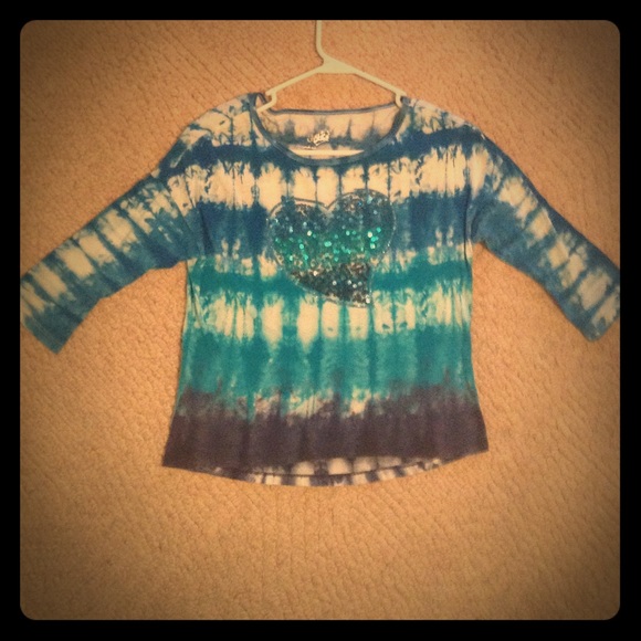 blue and white to dye 3/4 sleeve heat w/ sequences