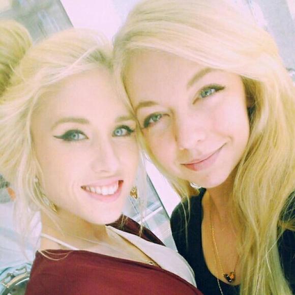 Meet your Posher, Miamour - Picture 1 of 1