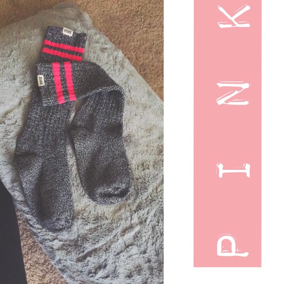 VS Pink High Socks🎀