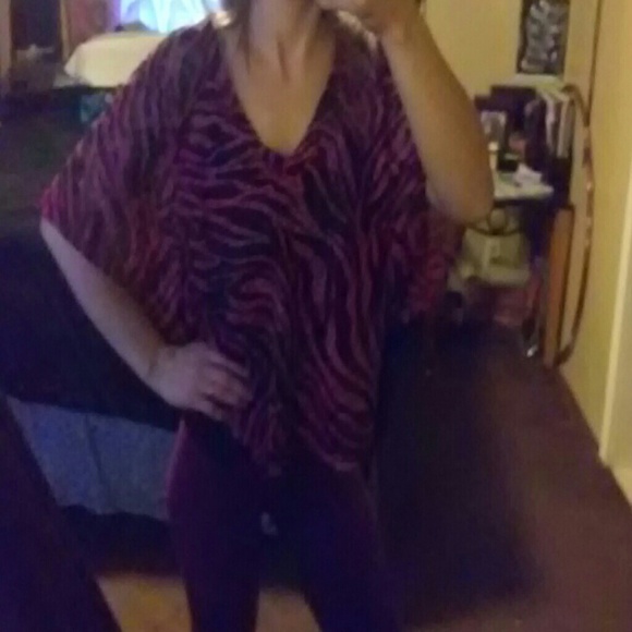 Shirt - Picture 2 of 3