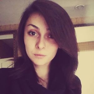 Meet your Posher, Christy